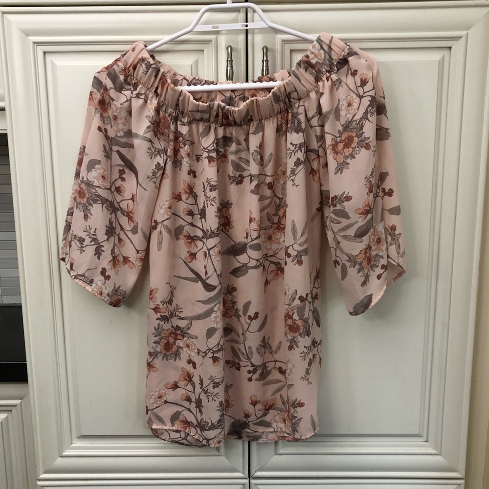 Stella Tweed women’s drop shoulder floral blouse